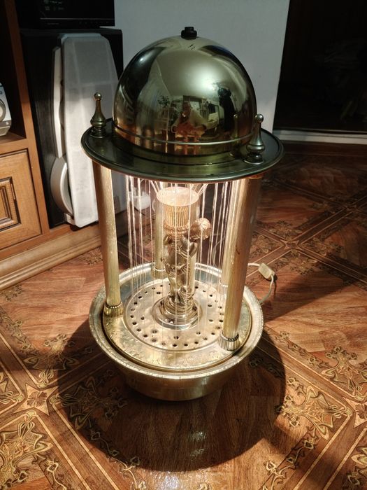 Вінтажна лампа з ефектом дощу