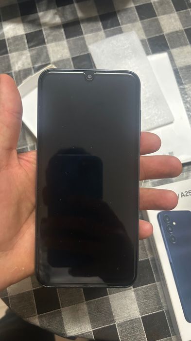 Galaxy A25 5G para venda acompanha 3 capas