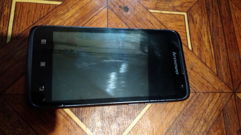 смартфон Lenovo A526