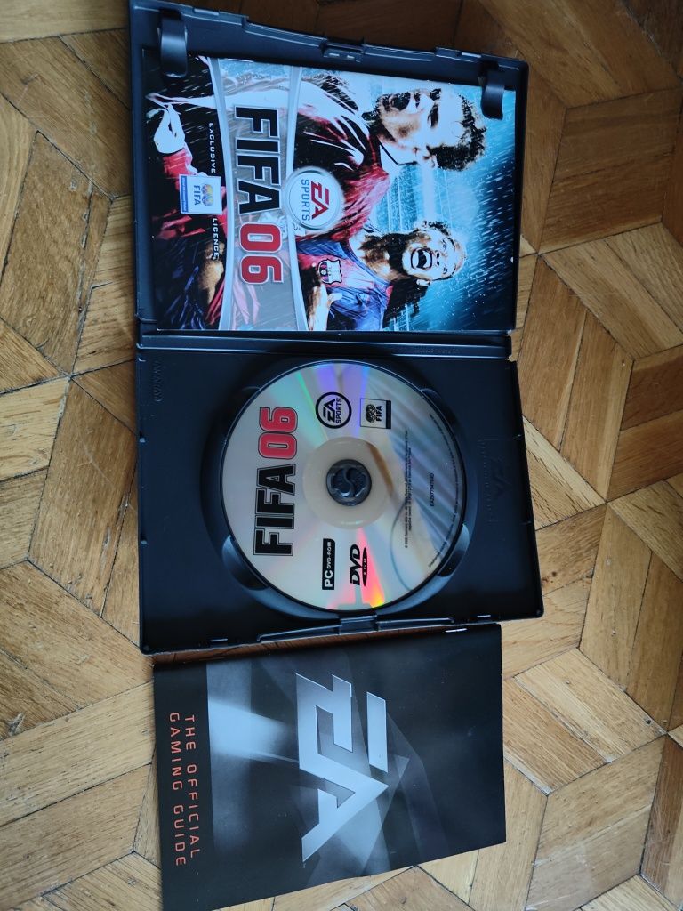 Gra komputerowa "FIFA 06"