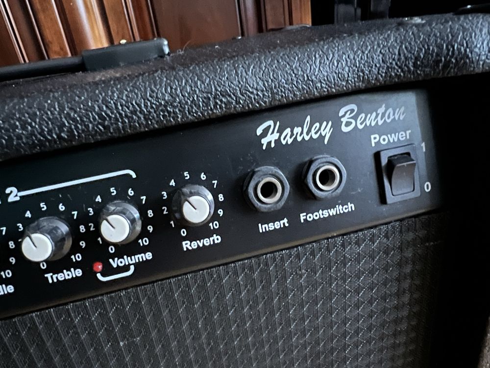 Wzmacniacz 80 wat HARLEY BENTON HB-80R wraz z footswitchem