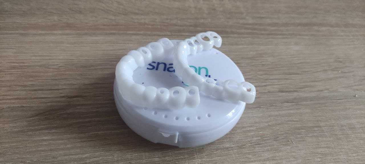 Виниры в коробке SnapOn Smile для верха и низа + гель