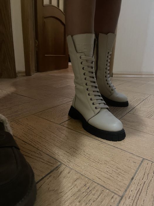 Ботинки зимние кожанные