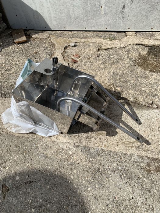 Maquina de engarrafar de 2 bicos