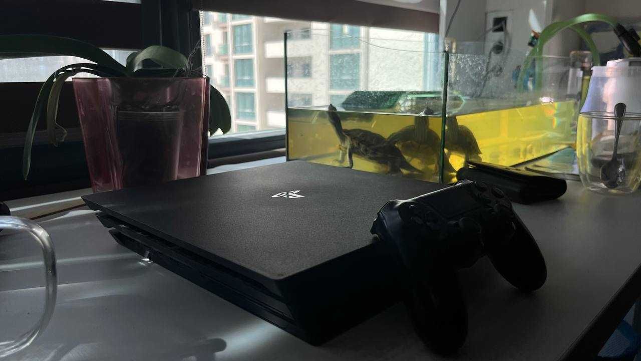 Ігрова консоль playstation 4 pro 1 ТБ