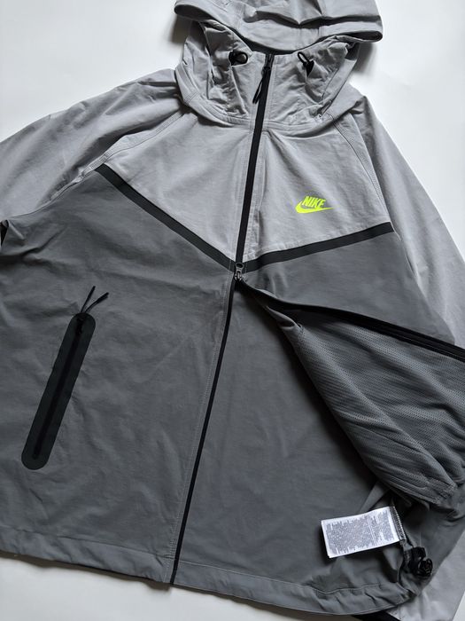 Оригінал! Nike tech woven jacket/Нейлонова вітровка Найк теч