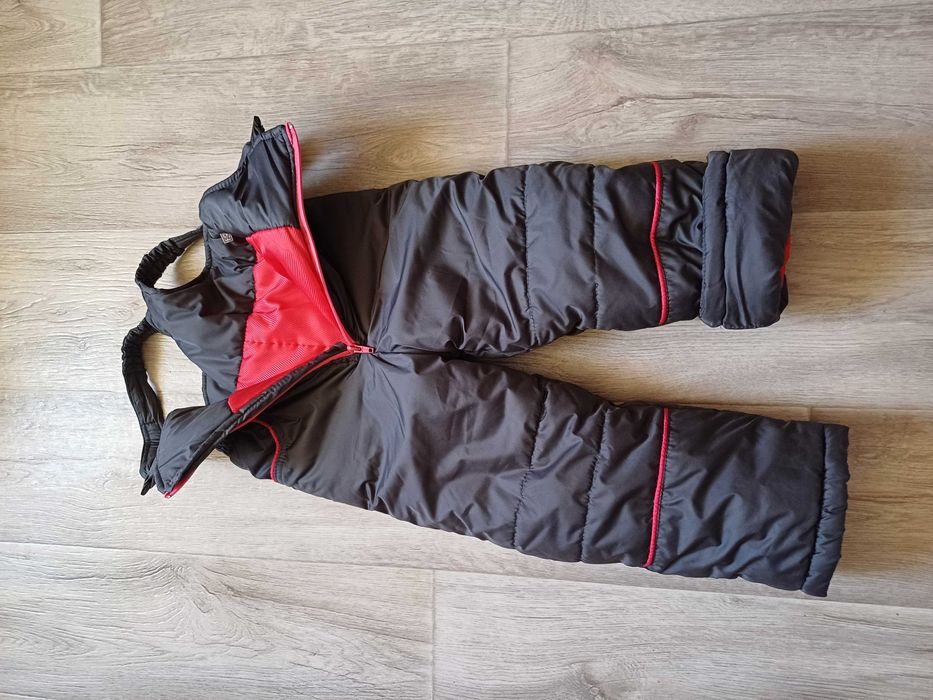 Полукомбінезон приблизно с 2 років