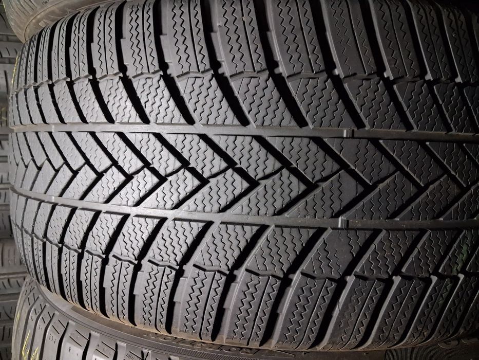 265/40 20 Bridgestone blizzak LM 005
