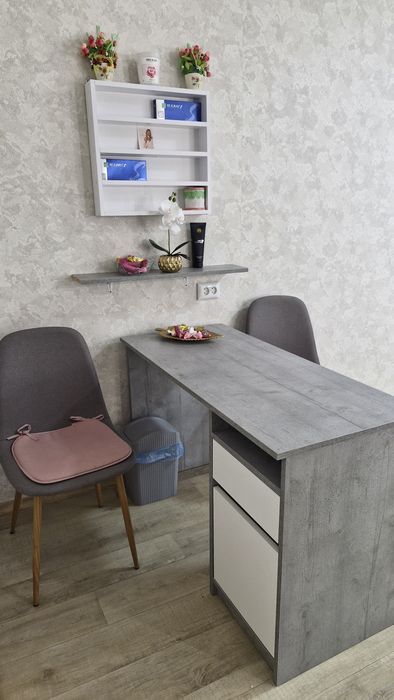 Оренда кабінету для бровіста, манікюра,