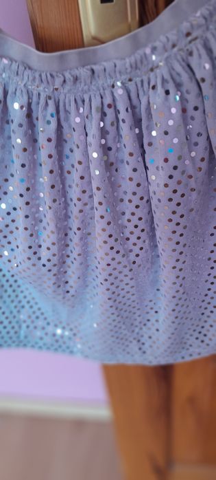 Nowa z metką spódniczka 128
