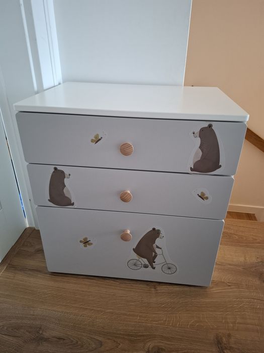 Szafa i komoda Plasta ikea szare