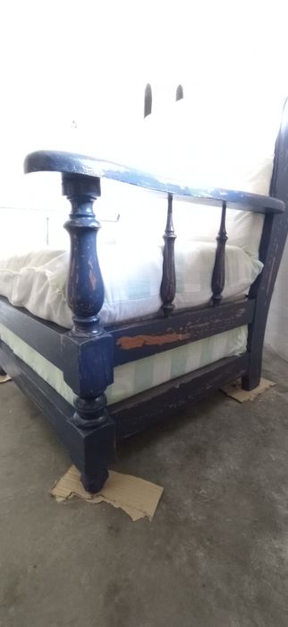 Sofá cadeirão de madeira