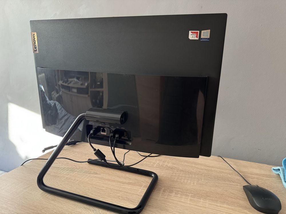 Komputer Lenovo IdeaCentre A340-22AST