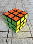 Cubo Mágico - brinquedo NOVO