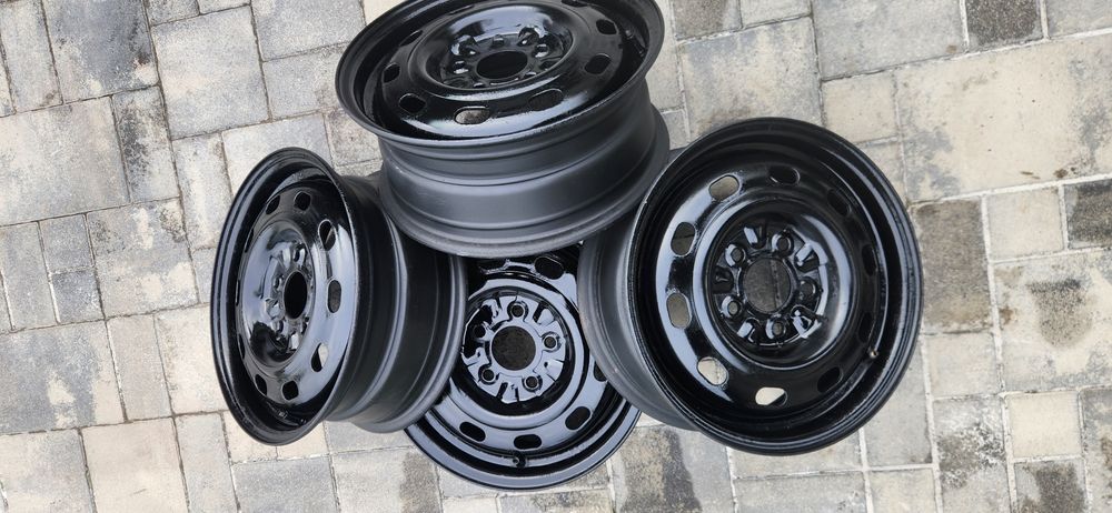 металеві диски r15 5/114,3 6j et50 Mazda Mitsubishi K