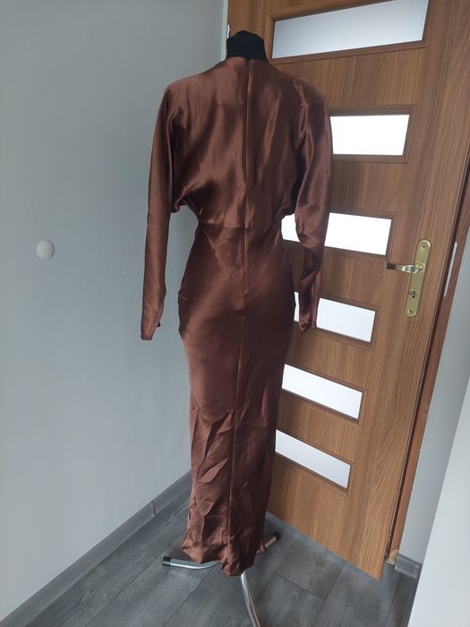 Maxi sukienka satynowa kimono na wesele imprezę okazjonalna asos M