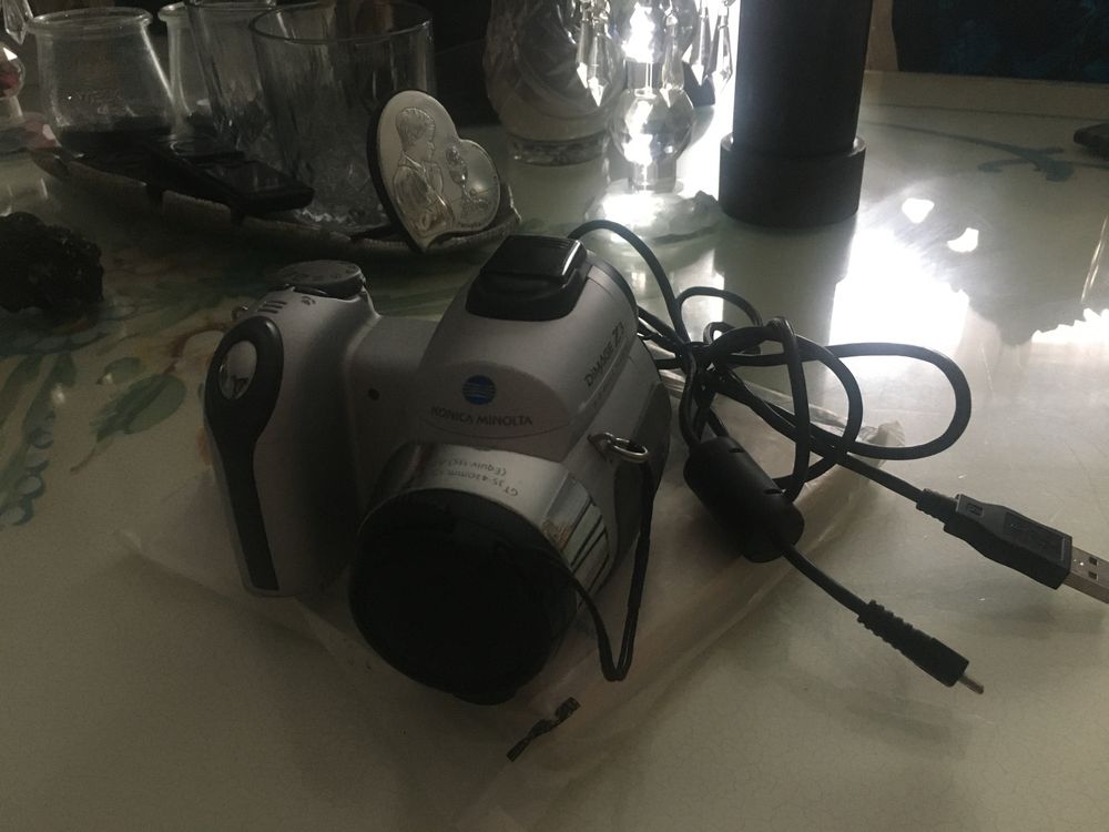 Aparat Konica Minolta Dimage Z3 zestaw