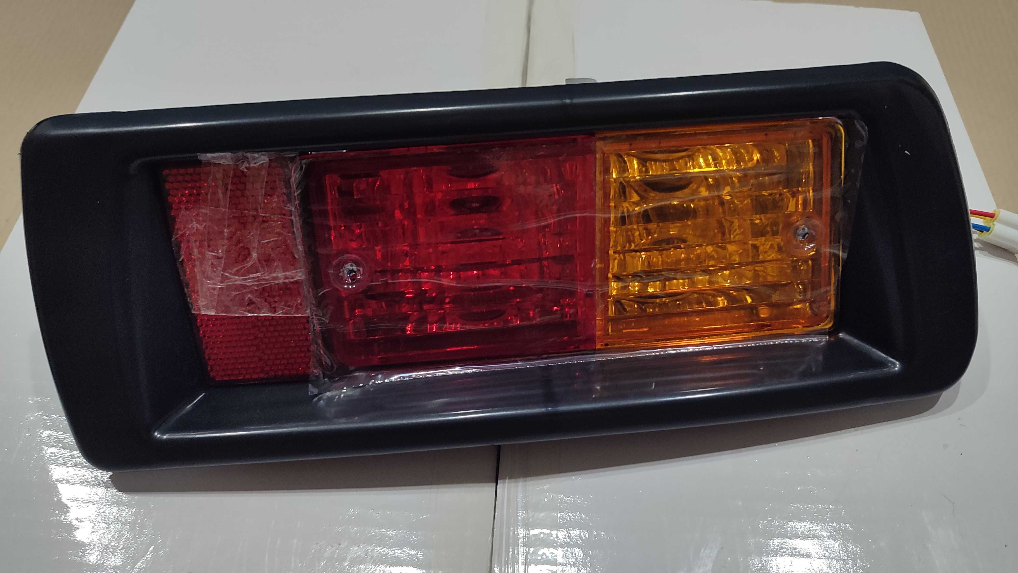 Задние габариты бампера 2 шт. Toyota Land cruiser Prado 90 (96-03)