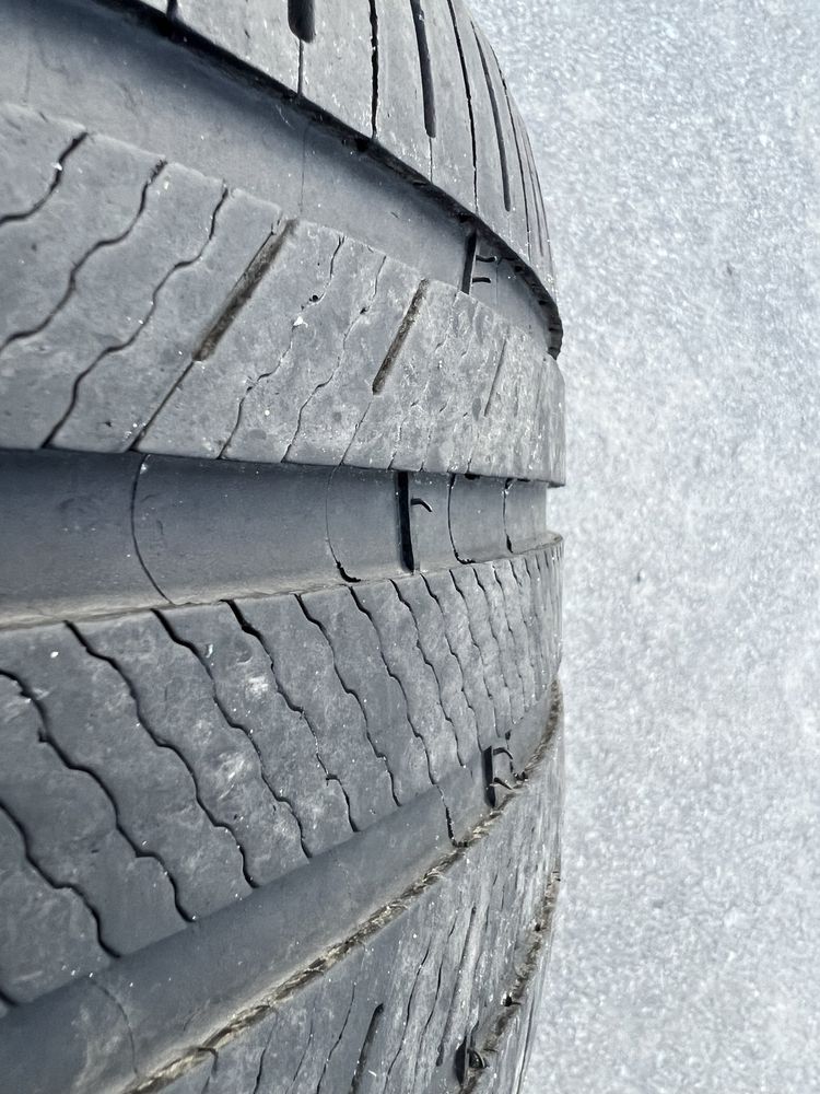 Продаю шини Michelin Premier LTX 255/55/18  виробництво США