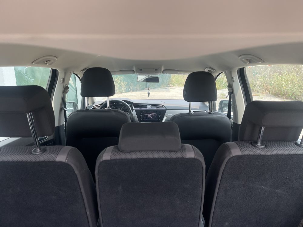 Volkwagen Touran Confortline DSG A MELHOR OFERTA LEVA