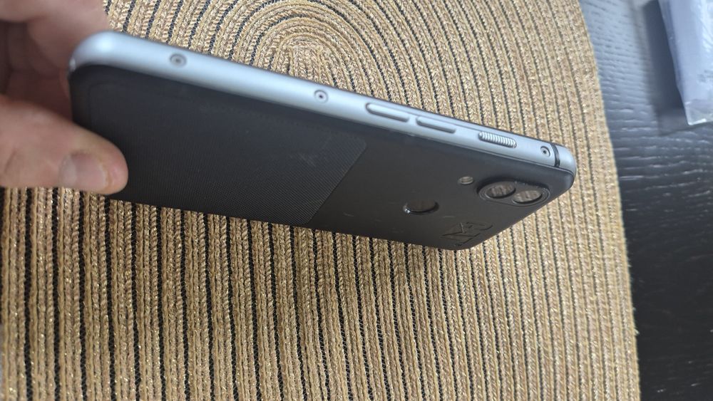 Telefon Cat s62 Pro Uszkodzony