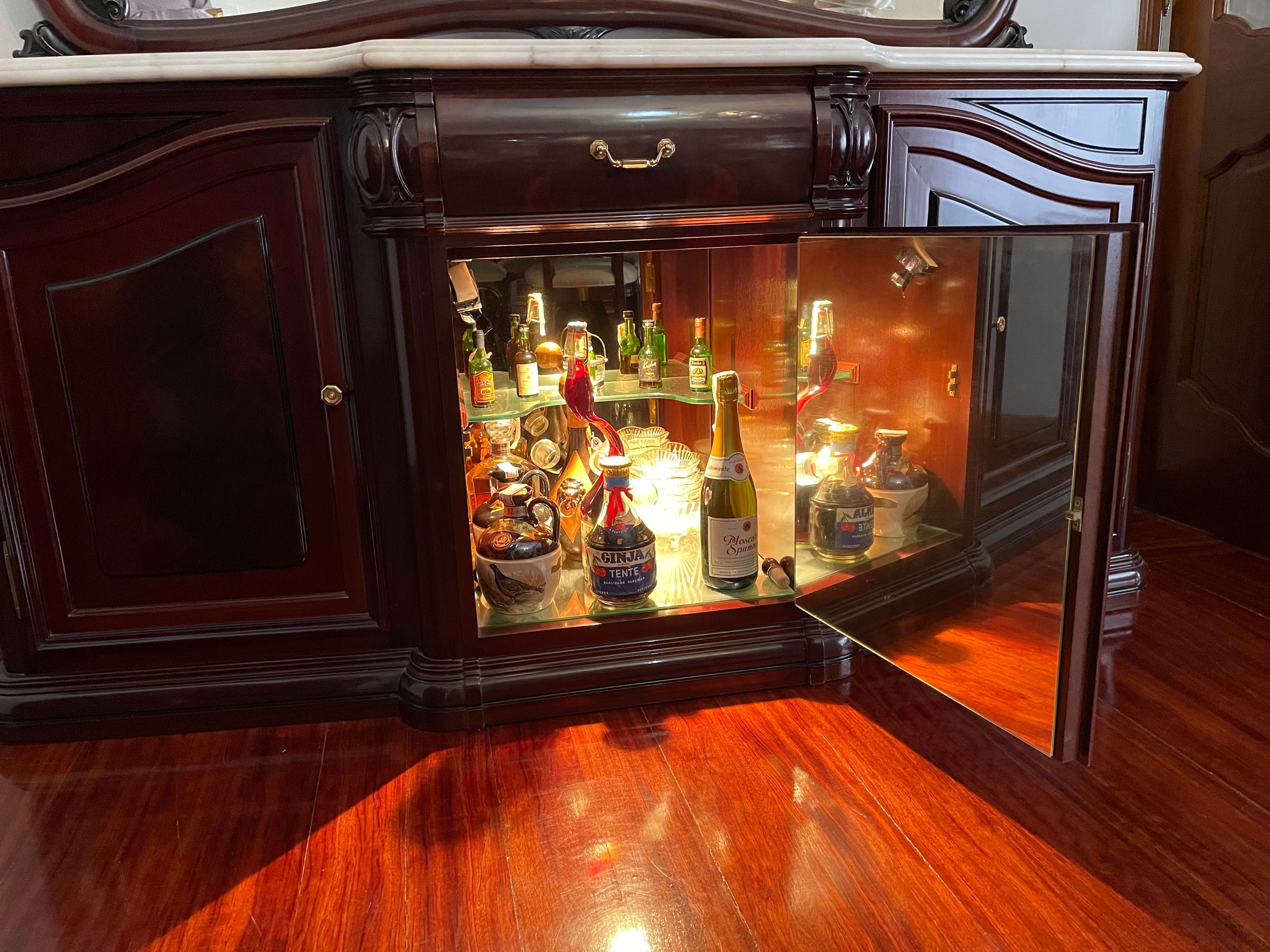 Móvel de sala de jantar