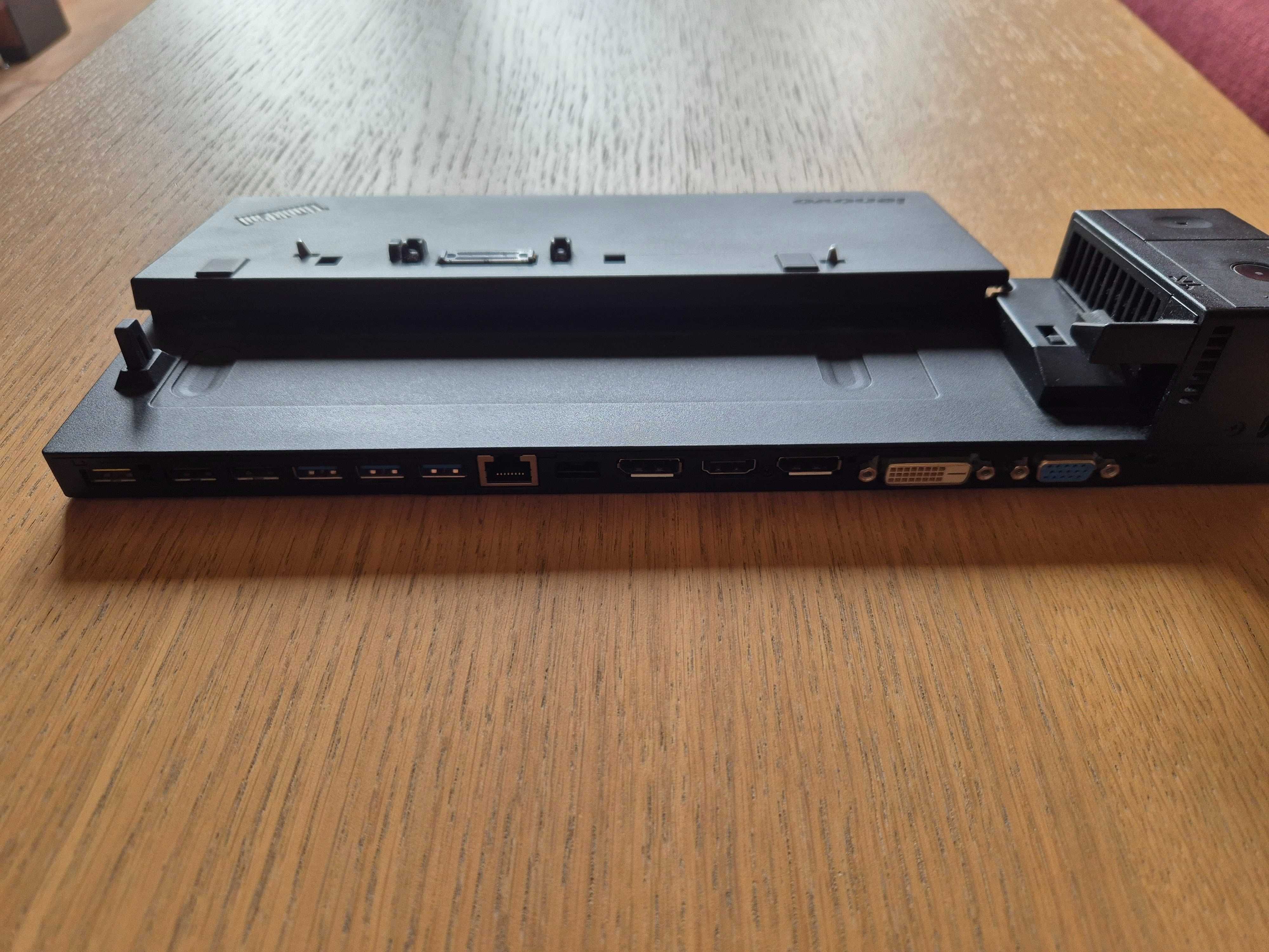 Stacja dokująca Lenovo ThinkPad Ultra Dock 40A2 + zasilacz Lenovo 135W