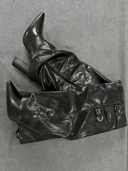 Дуже модні сапожки