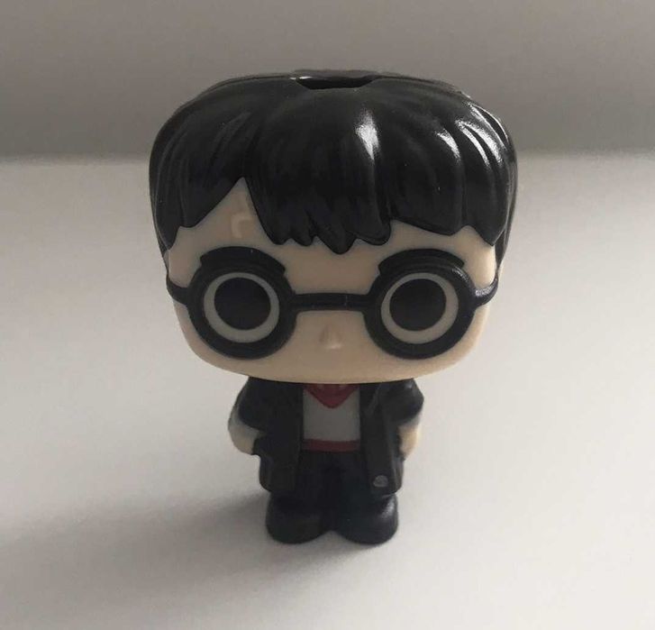 Harry - figurka z serii Harry Potter Kinder Joy