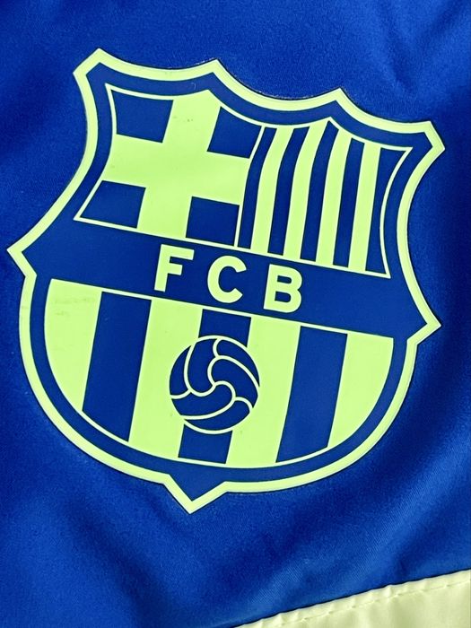Kurtka zimowa Nike FC Barcelona 137-148 oryginał