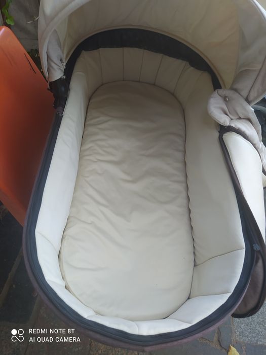 Продам коляску  Б/ У.2 в 1 Invictus V - Pvus