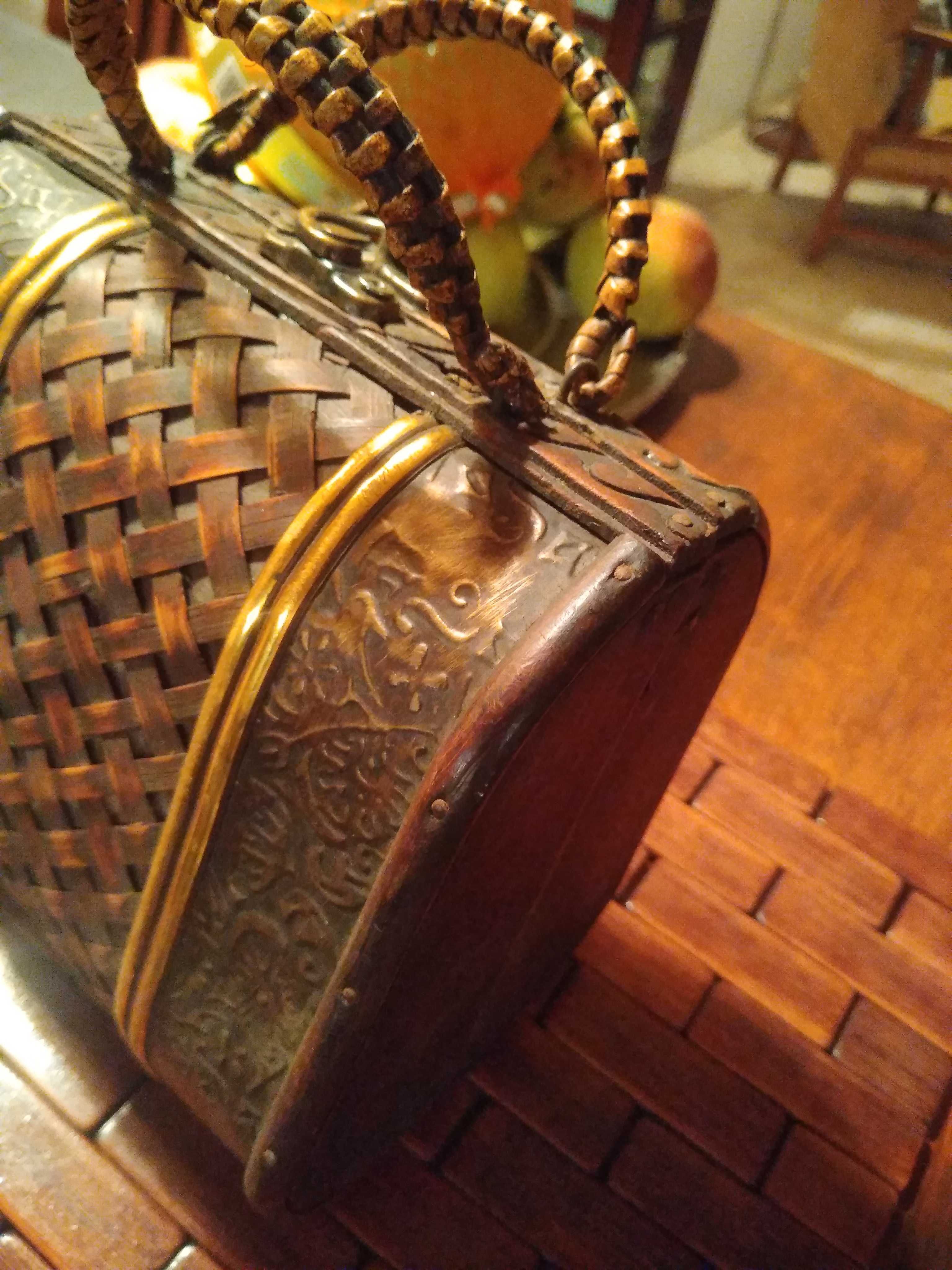 Oryginalna Malutka torebka kuferek vintage drewno metal wiklina