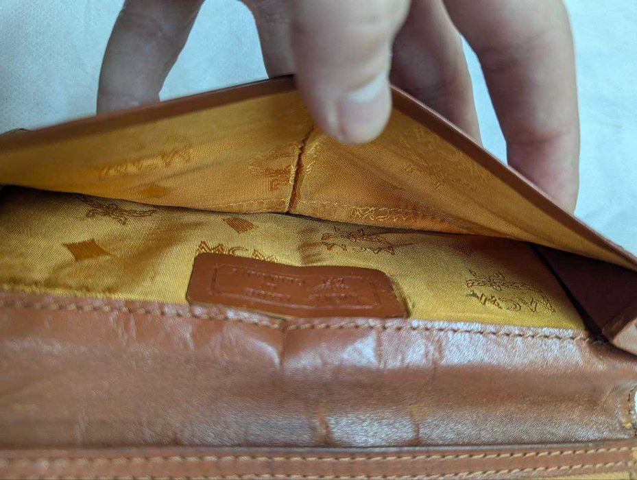 Оригинальный винтажный длинный кошелёк MCM Visetos цвета «коньяк»
