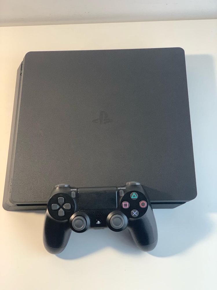 PS4 Slim 1Tb com comando dualshock 4