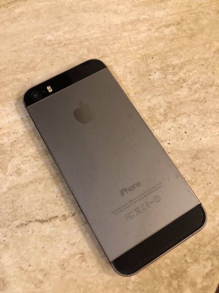 iPhone 5S 16Gb Space Gray