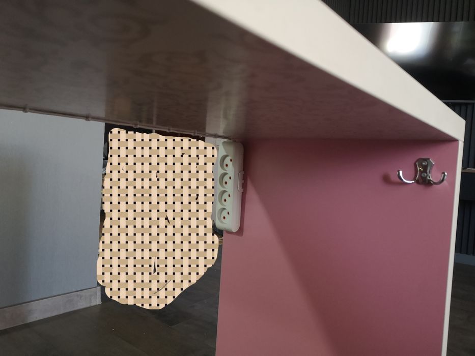 Стол для маникюра