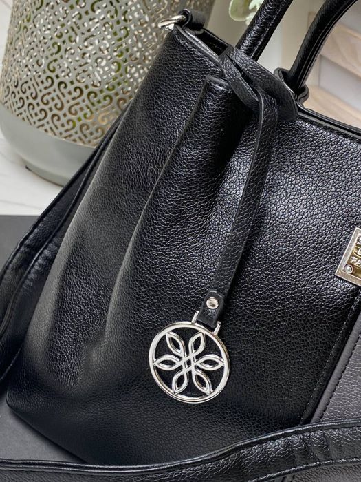 Сумка жіноча велика