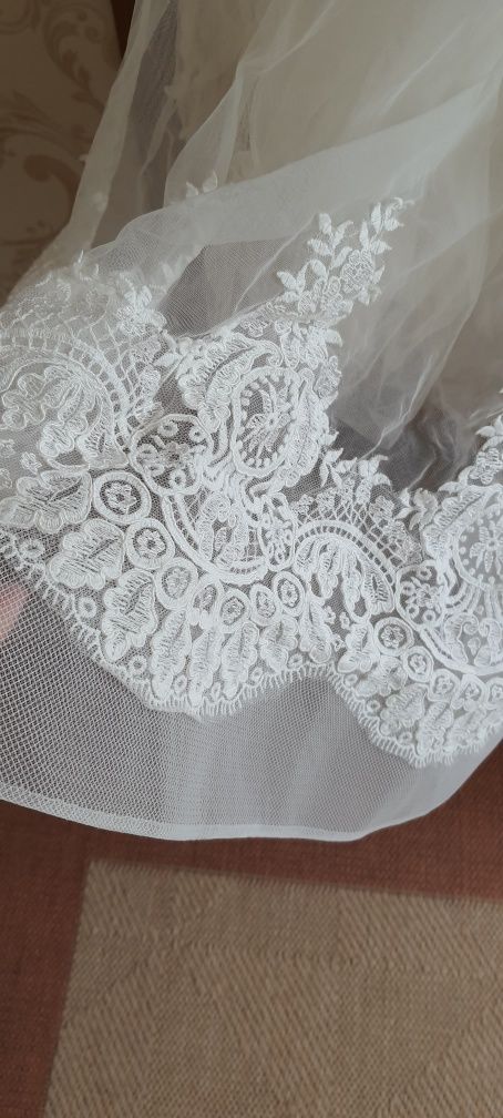 Весільна сукня бренду Ariamo collection (Чехія)
