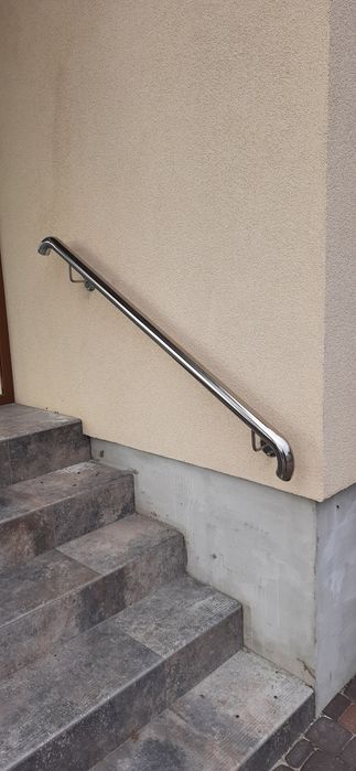 Пристіний поручень.