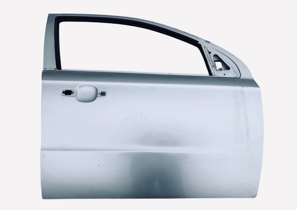 Дверка передня права Chevrolet Aveo T250 ЗАЗ Vida
