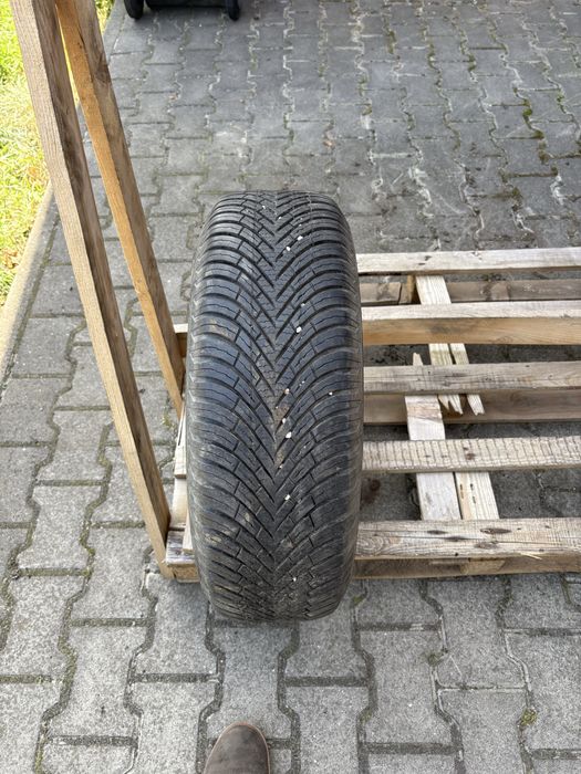 Opony całoroczne Vredestein Quatrac 195/65/15 91T M+S, cena za sztukę!