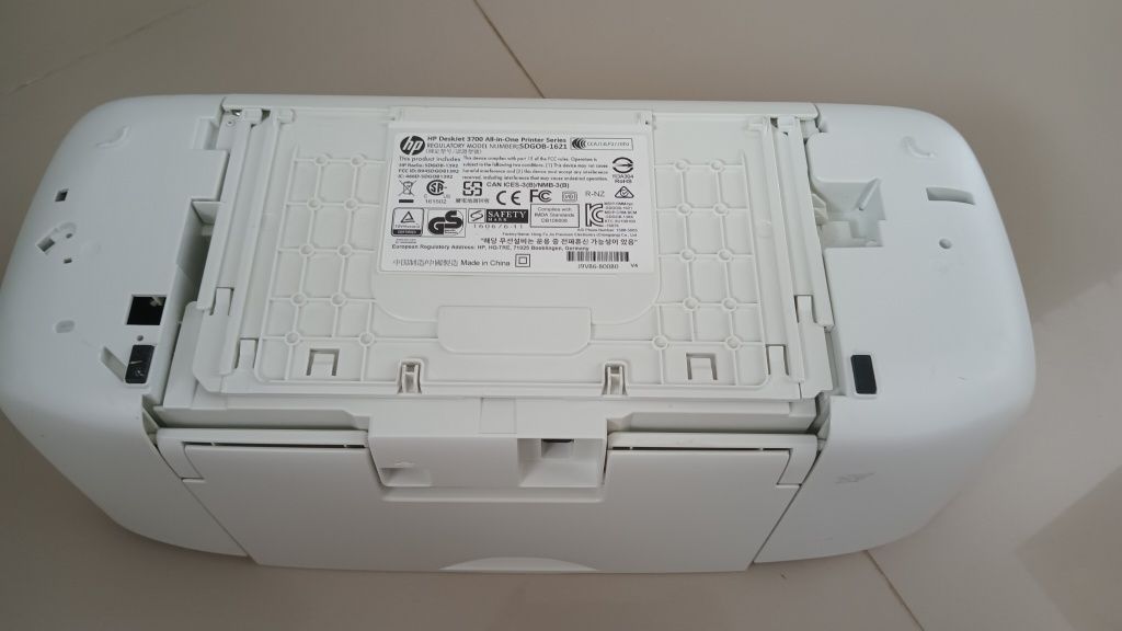Drukarka wielofunkcyjna atramentowa (kolor) HP DeskJet Ink 3733 używan