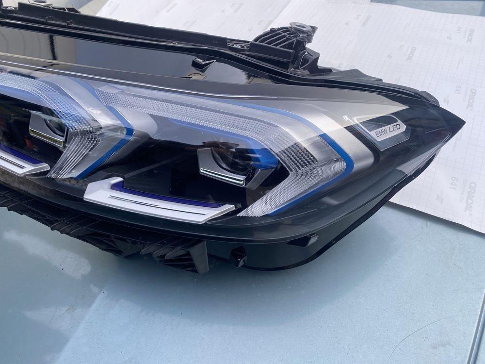 Lampa przód BMW G20 G21 lift
