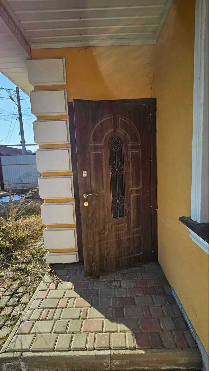 Продам одноэтажный дом 82 кв.м., с. Усатово.