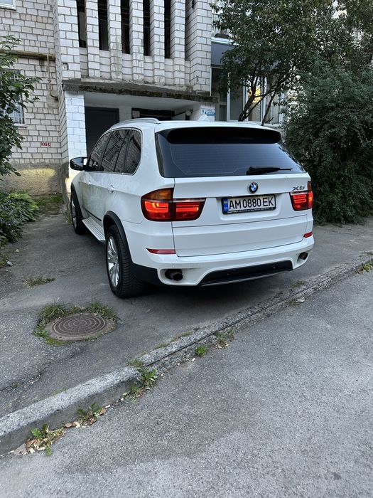 БМВ Х5 Е70 35Д 2012 М57