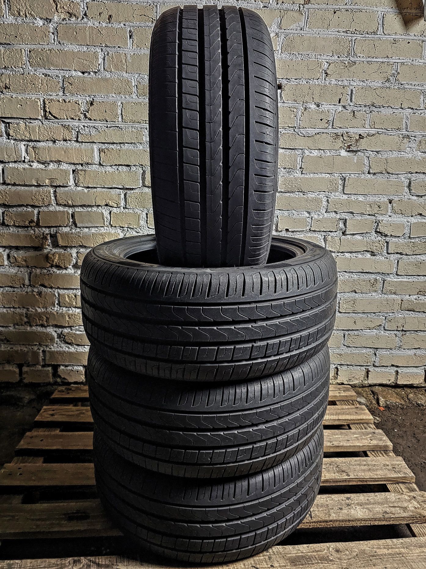 225/45r17 Pirelli | 2023 | Italy | 8/7mm | Літні шини | Вигідна ціна