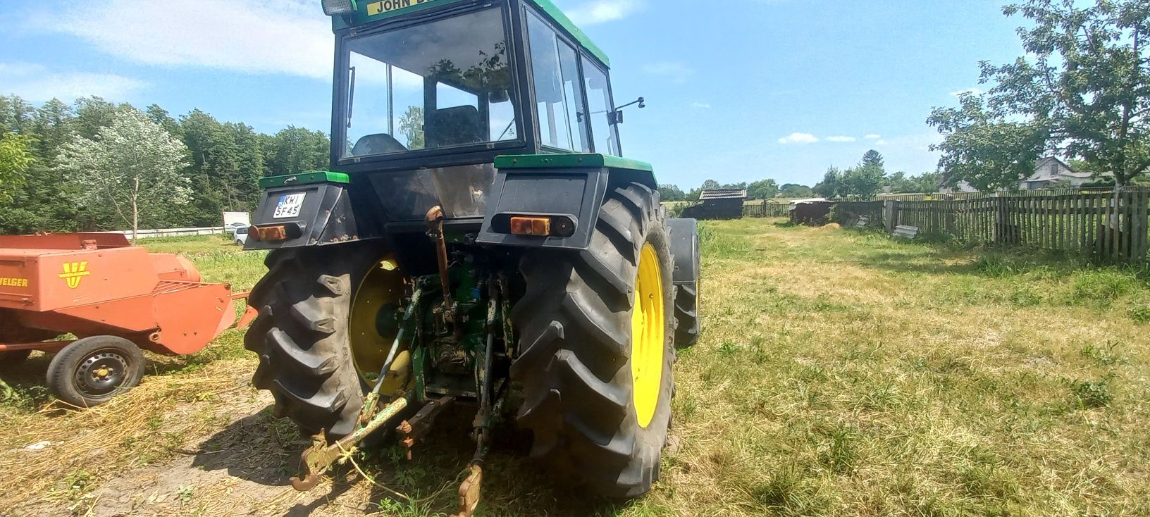 Трактор John Deere 3040 1987