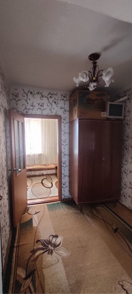 Продаю 3-кімнатну квартиру. Овідіополь
