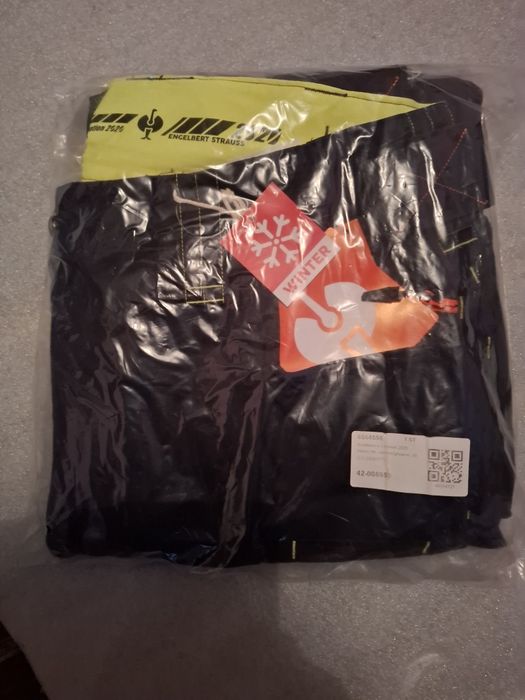 Spodnie zimowe Strauss.