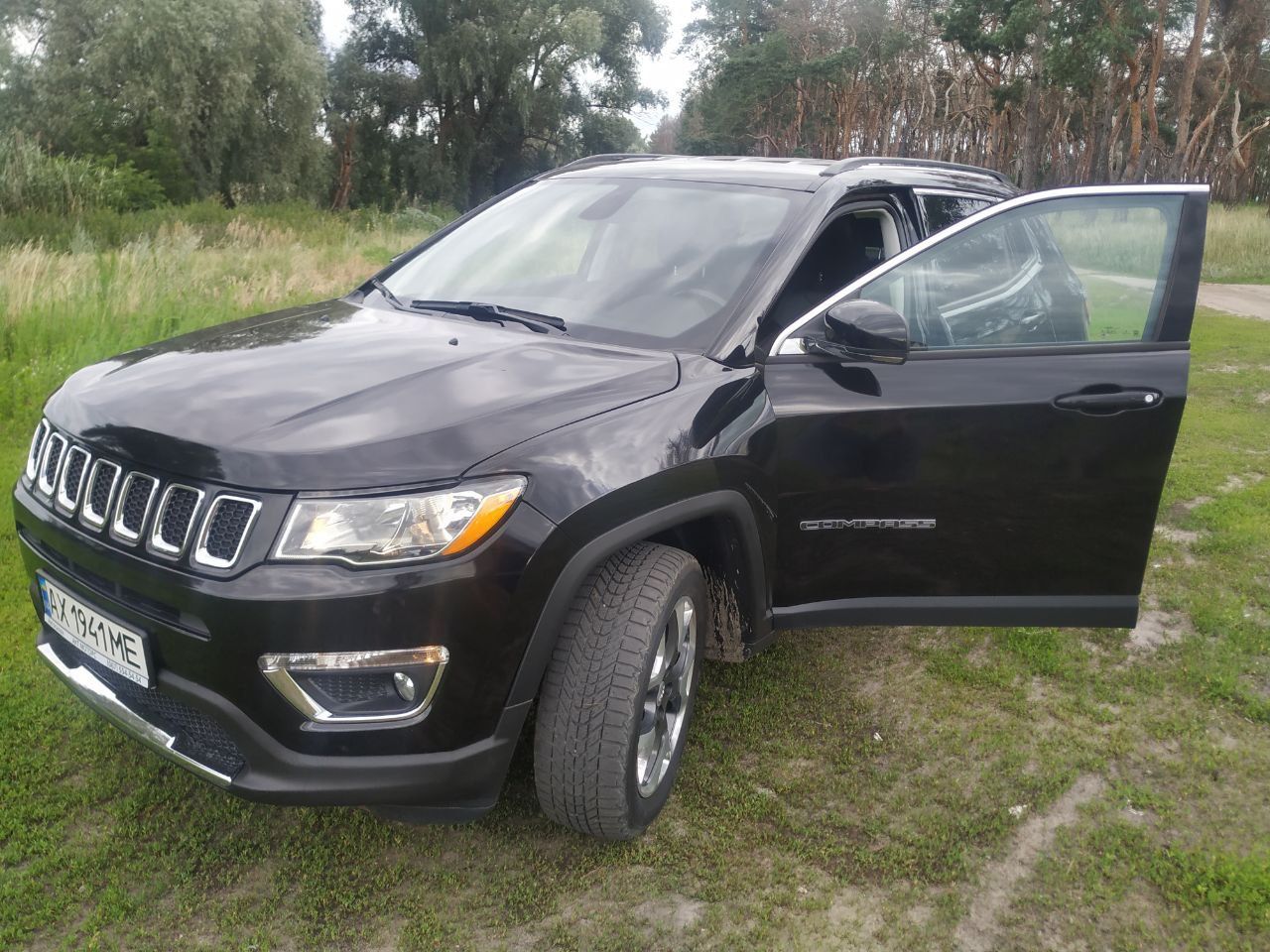 Продам Jeep Compass